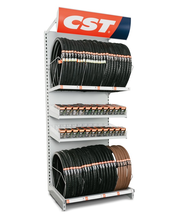 CST-Reifenregal Option 2 mit Platz für ca. 50 Außen- und 240 Innenreifen.