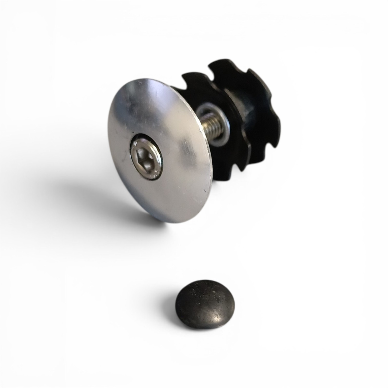 A-Kopf-Expansionsstecker mit Verschlusskappe 1 1/8", silber
